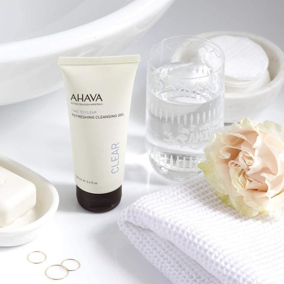 AHAVA Cleansing Face Gel - Picture 1 of 6